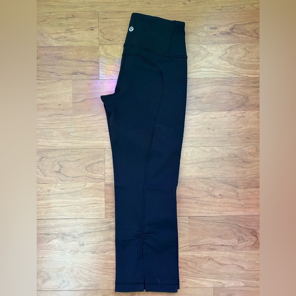 Lululemon Crops - Picture 6 of 6